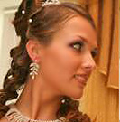 updo with pearls