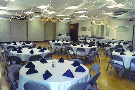 Pats Oaks Manor hall